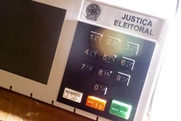 Cota e mais dinheiro do Fundão: os incentivos para mulheres na eleição
