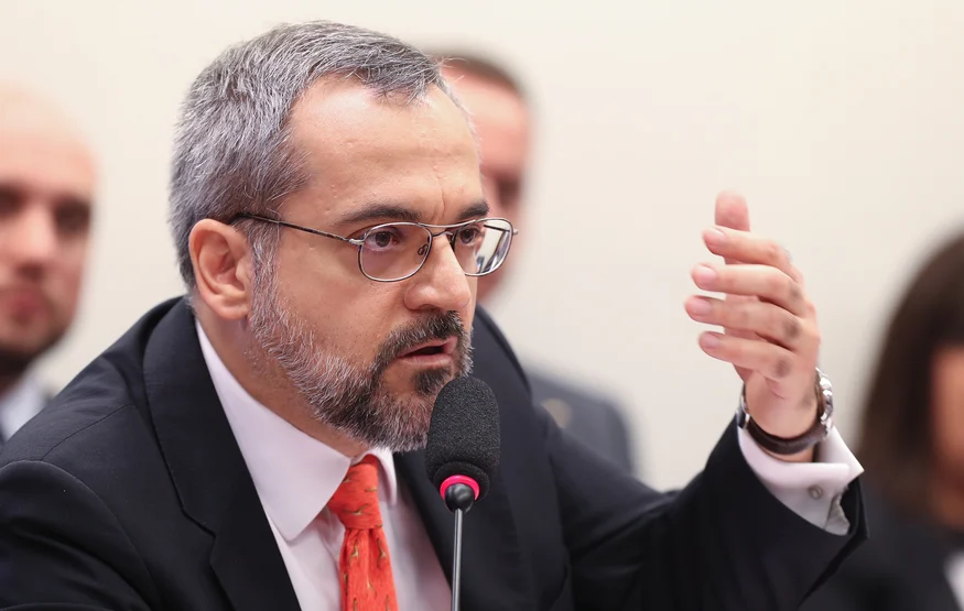 Weintraub, sobre Bolsonaro: ‘Se reeleito, segundo mandato será um horror’ Weintraub, sobre Bolsonaro: ‘Se reeleito, segundo mandato será um horror’
