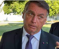 BOLSONARO MINIMIZA DENÚNCIAS DE CORRUPÇÃO E DIZ QUE PESSOAS ERRAM ATÉ POR “BOA FÉ” BOLSONARO MINIMIZA DENÚNCIAS DE CORRUPÇÃO E DIZ QUE PESSOAS ERRAM ATÉ POR “BOA FÉ”