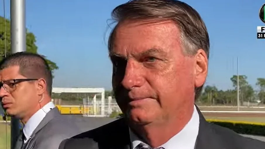 Moraes prorroga inquérito contra Bolsonaro por associar vacina à Aids Moraes prorroga inquérito contra Bolsonaro por associar vacina à Aids