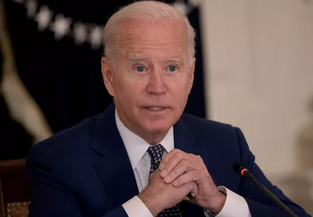 Biden é levado para local seguro após avião entrar em espaço aéreo restrito