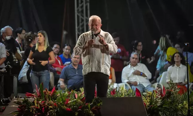 Polícia Federal considera inevitável aumentar número de seguranças na proteção de Lula Polícia Federal considera inevitável aumentar número de seguranças na proteção de Lula