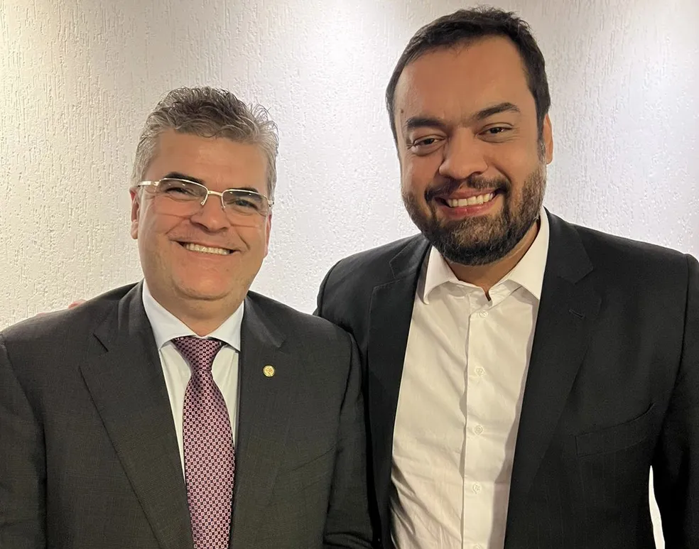 Washington Reis, candidato a vice de Cláudio Castro, é alvo de operação da PF sobre contratos milionários da Saúde de Caxias Washington Reis, candidato a vice de Cláudio Castro, é alvo de operação da PF sobre contratos milionários da Saúde de Caxias