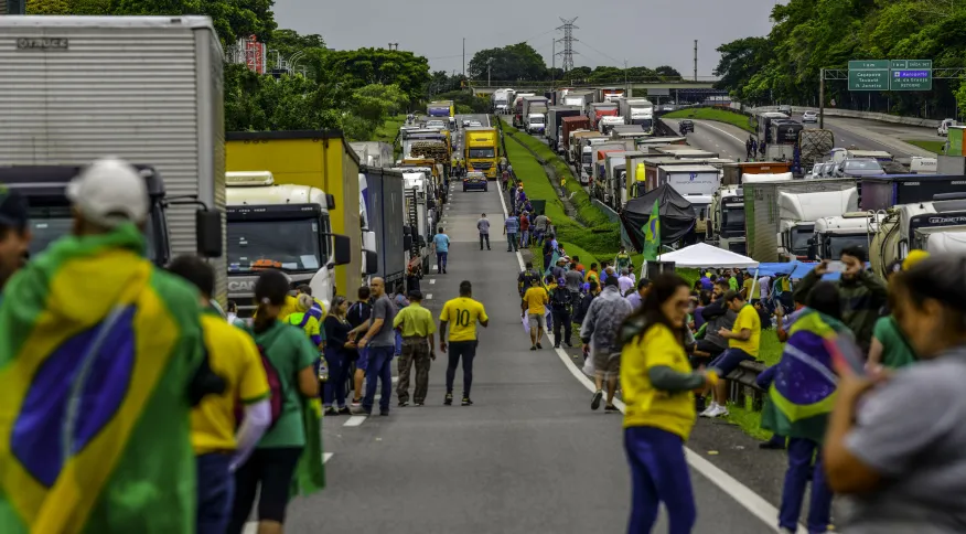 PF faz operação contra apoiadores de Bolsonaro por atos antidemocráticos PF faz operação contra apoiadores de Bolsonaro por atos antidemocráticos