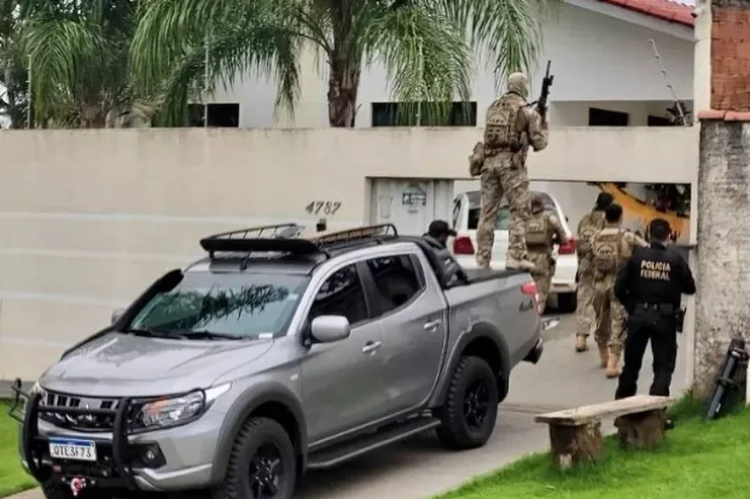 PF prende grupo em ação contra bloqueios em Rondônia PF prende grupo em ação contra bloqueios em Rondônia