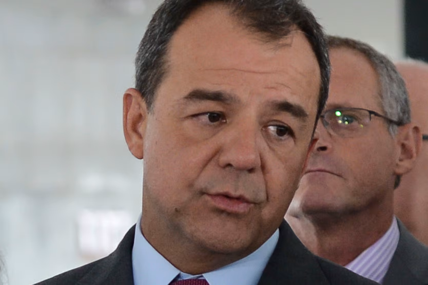 André Mendonça vota para derrubar a prisão de Cabral
