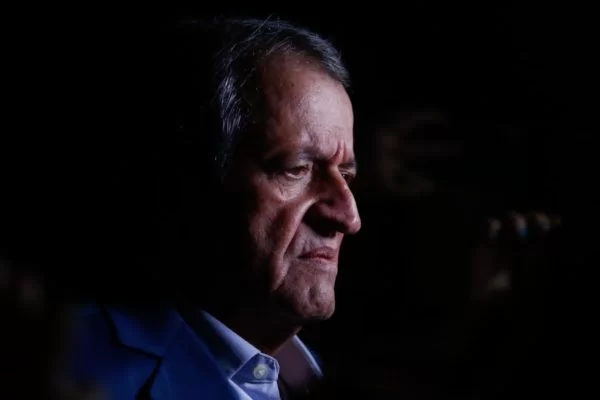 Moraes desbloqueia conta do PL após sigla pagar multa de R$ 22 milhões