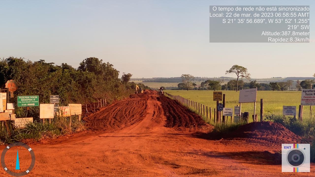 NOVA ALVORADA: RECUPERAÇÃO EM ESTRADA RURAL DEIXA PRODUTORES REVOLTADOS COM PREFEITO