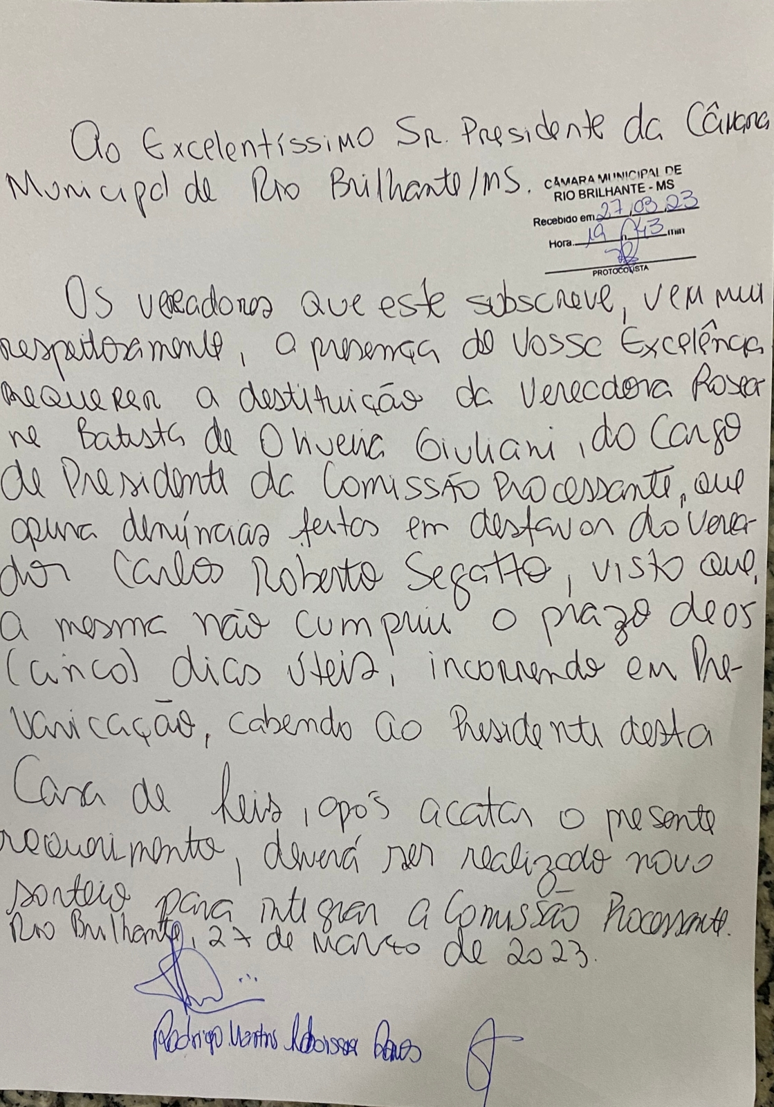 VÍDEO – RIO BRILHANTE: CASO DA RACHADINHA: VEREADOR PEDE TROCA DE PRESIDENTE DA COMISSÃO DE INVESTIGAÇÃO