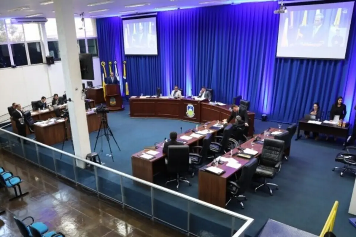 Empresa que reforma Câmara de Dourados vira alvo de CPI por informações divergentes