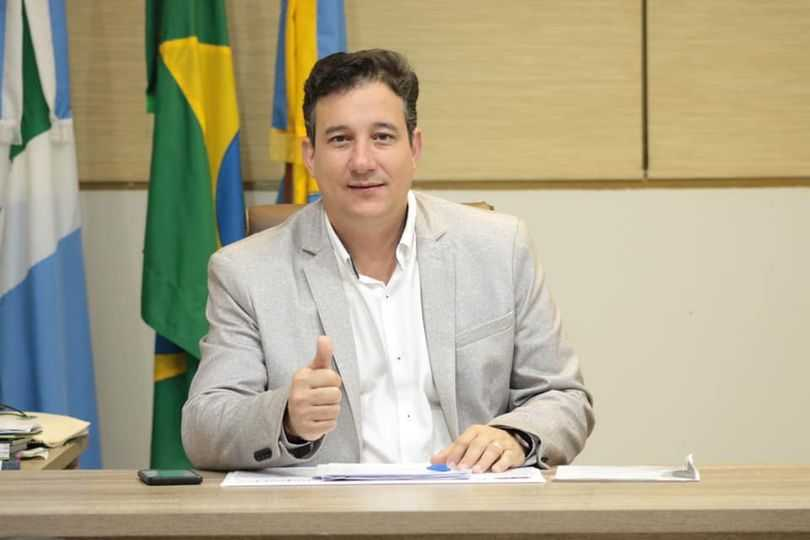PESQUISA – NOVA ALVORADA DO SUL: PALEARI LIDERA CORRIDA ELEITORAL