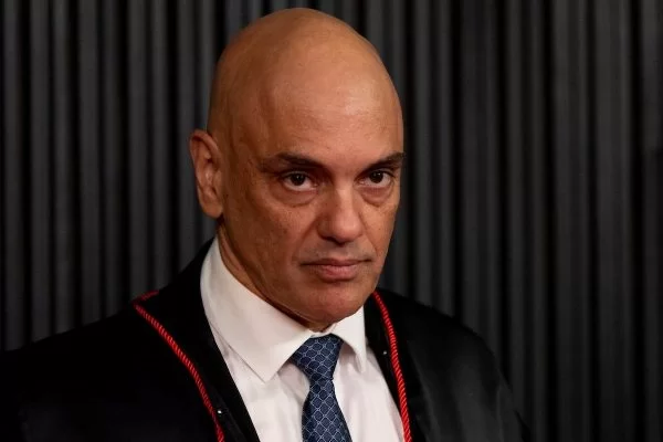 Twitter questiona decisão de Moraes: “Pode violar Constituição”