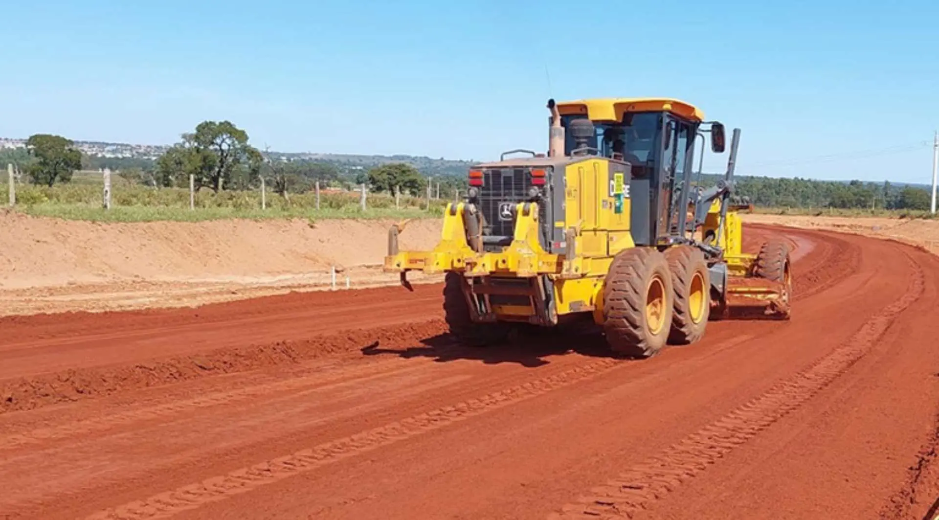Agesul renova contrato de R$ 13 milhões para manutenção de rodovias em Dourados