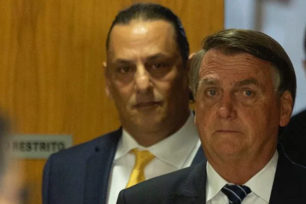 Wassef falou à Polícia Federal muito mais do que devia