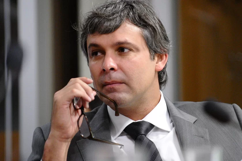 PL pede cassação de Lindbergh Farias após falas contra Zambelli