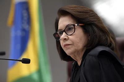 Primeira mulher a presidir o STJ, ministra Laurita Vaz se aposenta