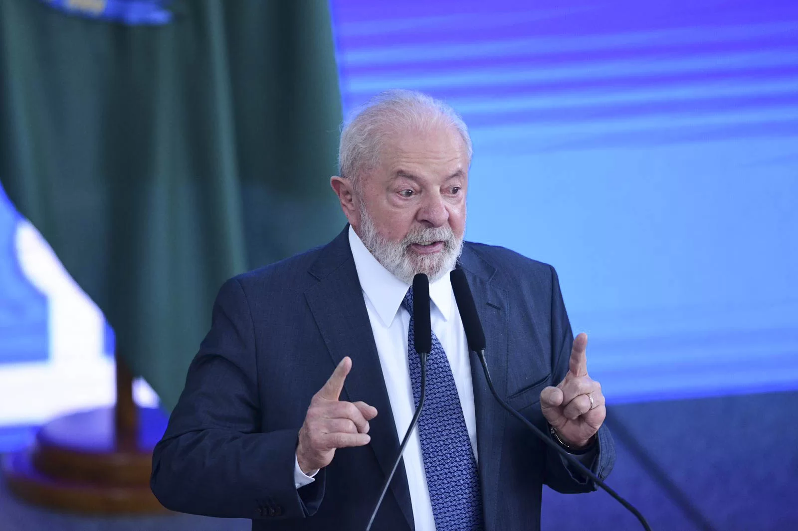 TSE rejeita 2 ações contra Lula por irregularidades e abuso de poder