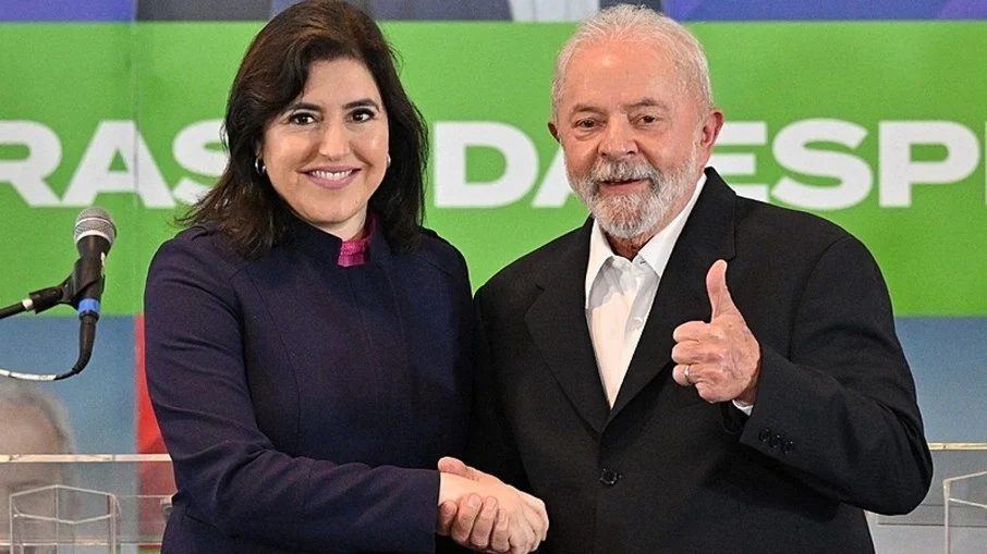 Lideranças do MDB e PSD desaprovam regra dura de Lula Lideranças do MDB e PSD desaprovam regra dura de Lula
