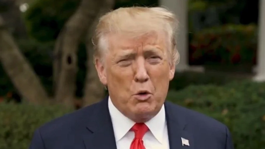 Suprema Corte dos EUA adia decisão sobre ‘imunidade absoluta’ de Trump