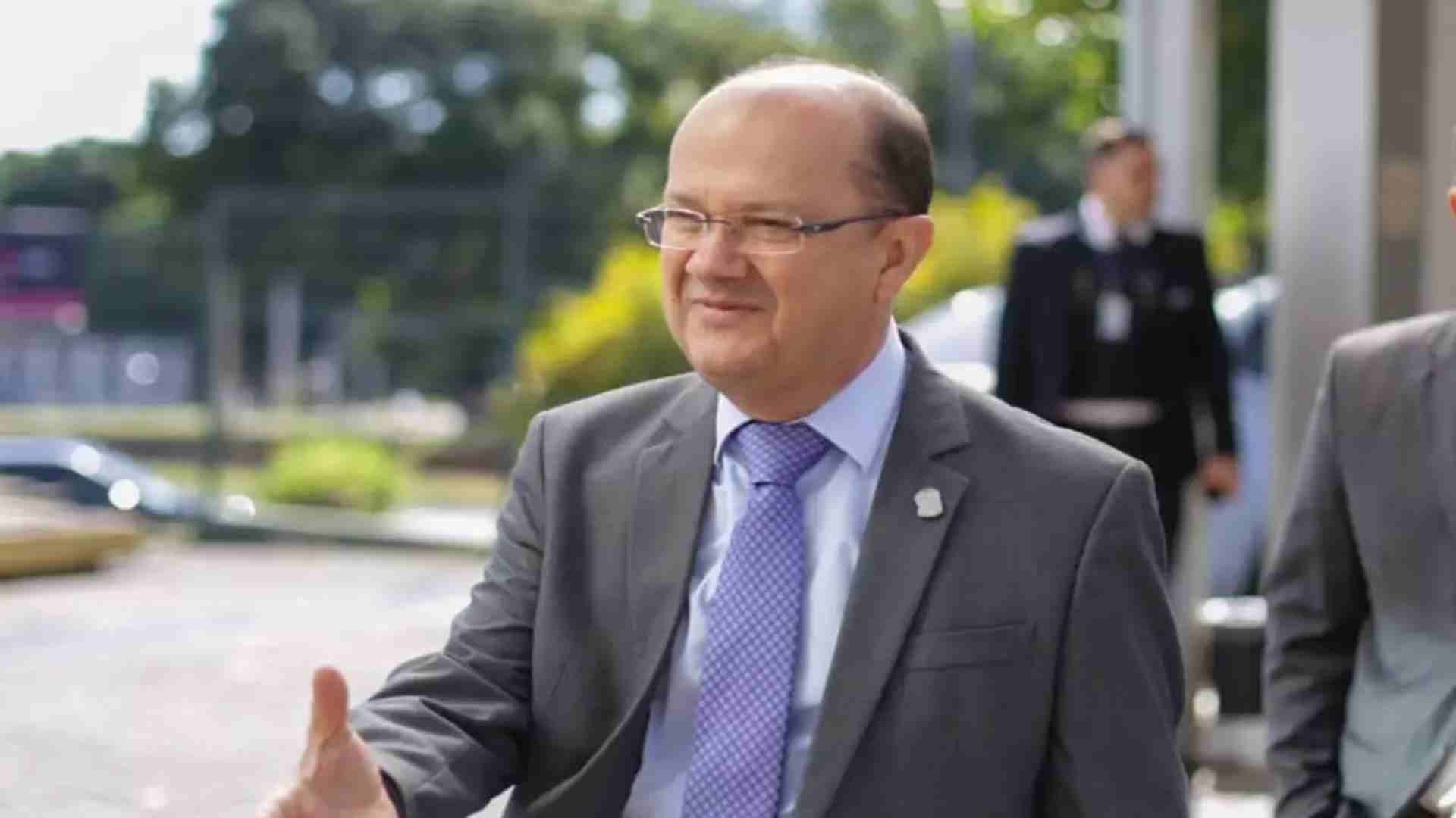 Barbosinha assume Governo de Mato Grosso do Sul pelos próximos 12 dias