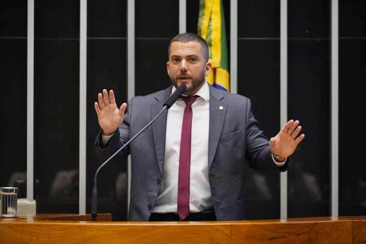 Deputado Carlos Jordy é alvo da nova fase da Operação Lesa Pátria