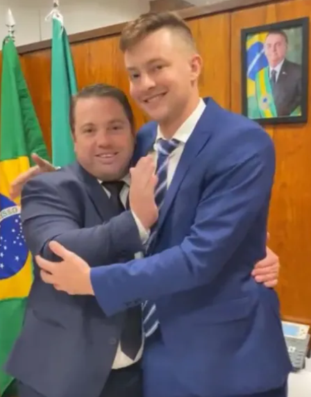 RIO BRILHANTE: DEPUTADO DO PL DECLARA APOIO A REELEIÇÃO DE LUCAS FORONI RIO BRILHANTE: DEPUTADO DO PL DECLARA APOIO A REELEIÇÃO DE LUCAS FORONI
