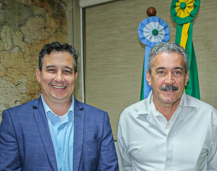 NOVA ALVORADA DO SUL: DOUTOR FLÁVIO RENATO SERÁ VICE NA CHAPA DE PALEARI