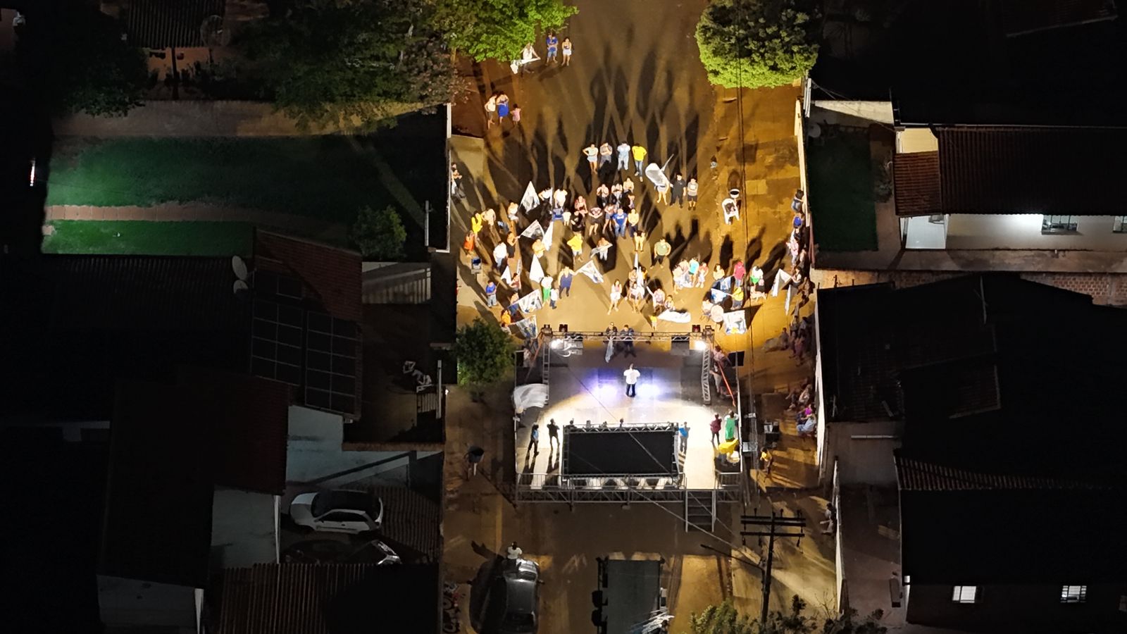 RIO BRILHANTE: FIASCOMÍCIO- POUCA GENTE, MUITA CONFUSÃO