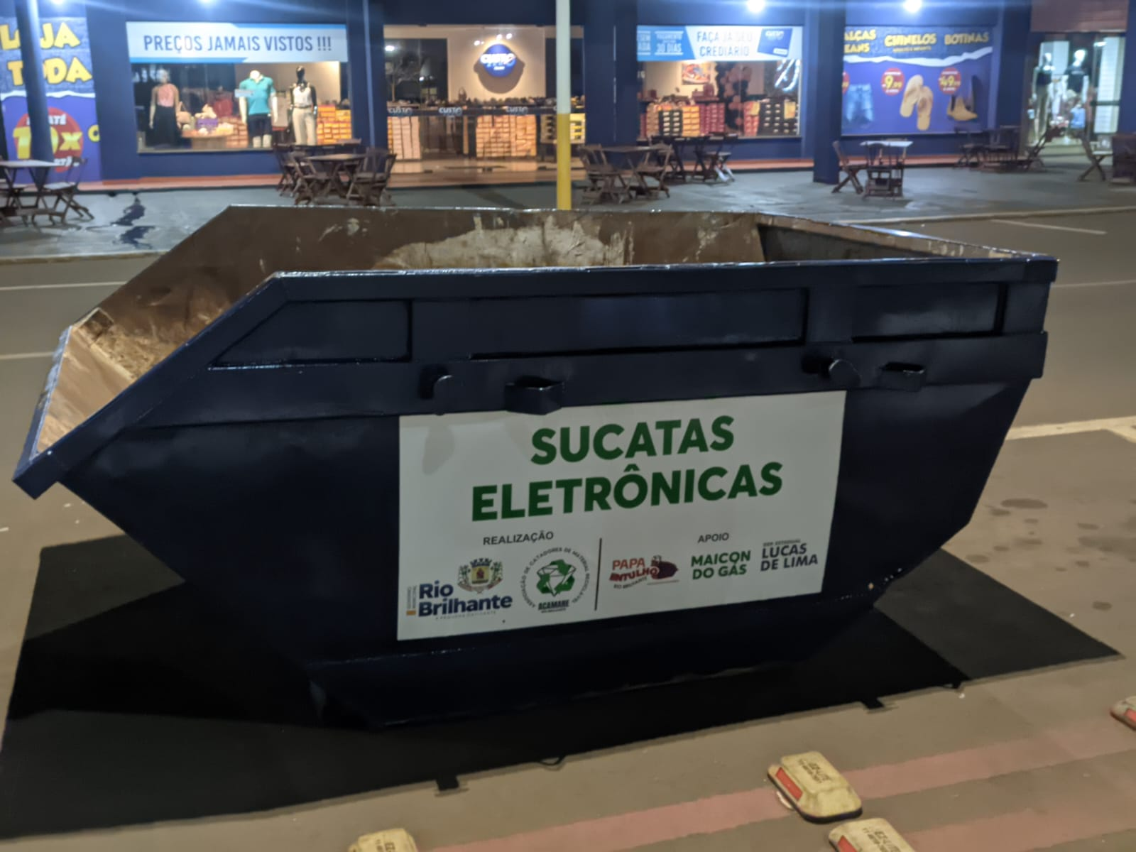 Parceria Inovadora em Rio Brilhante: Prefeitura e Empresas Locais Disponibilizam Caçambas para Descarte de Eletrônicos