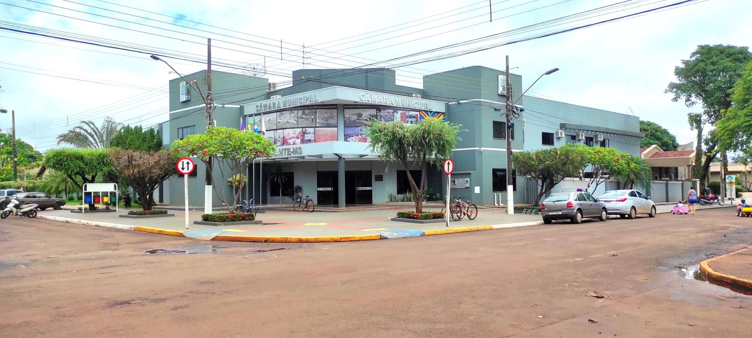 RIO BRILHANTE: CÂMARA DE VEREADORES É INVESTIGADA POR GASTAR MAIS DE R$200 MIL EM PUBLICIDADE DURANTE O PERÍODO ELEITORAL RIO BRILHANTE: CÂMARA DE VEREADORES É INVESTIGADA POR GASTAR MAIS DE R$200 MIL EM PUBLICIDADE DURANTE O PERÍODO ELEITORAL