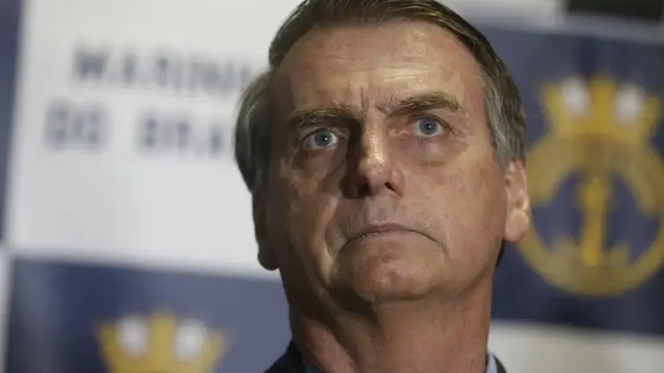 Diretora de Inteligência do Ministério da Justiça agiu na eleição para favorecer Bolsonaro