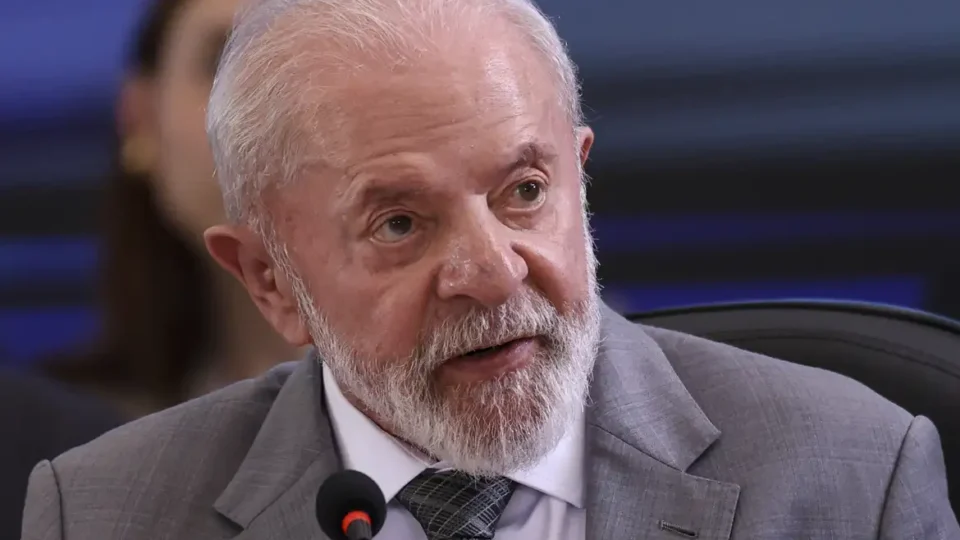 Lula assina hoje PL da Isenção de Imposto de Renda para quem ganha até R$ 5 mil