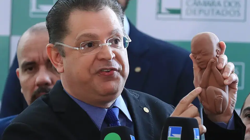 PL se articula para atrapalhar governo e tentar barrar taxação de super-ricos