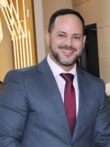 VÍDEO: Vereador Rodrigo Laboisier exige respeito da senadora Soraya Tronick