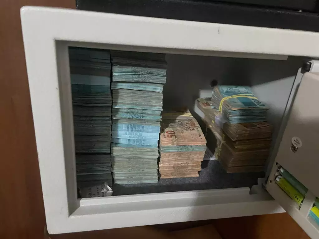 PF mira fraudes de mais de R$ 20 milhões em contratos da educação em MS
