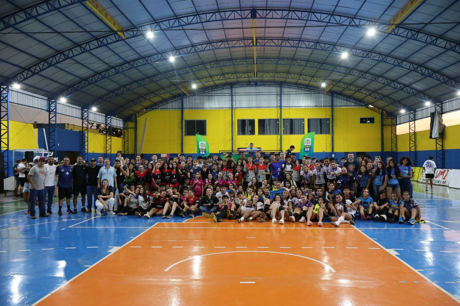 Encerramento da 4ª OERB consagra Escola Fernando Corrêa da Costa como campeã geral Encerramento da 4ª OERB consagra Escola Fernando Corrêa da Costa como campeã geral