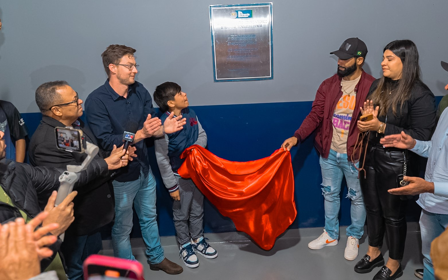 Prefeito Lucas Foroni inaugura Centro Integrado de Tecnologia e Ciência.
