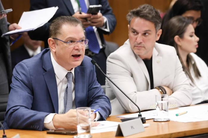 Estratégia da oposição de “parar” Congresso já falhou antes. Relembre