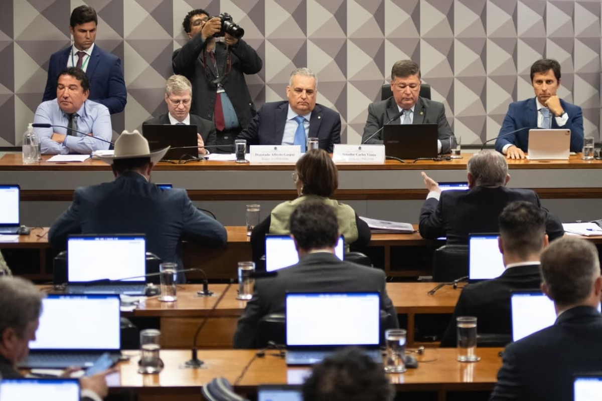 CPMI do INSS: presidente promete investigação “profunda e apartidária”