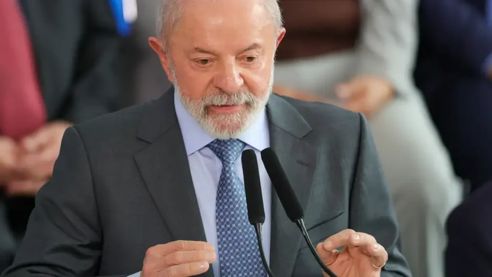 Lula sanciona isenção de Imposto de Renda para quem ganha até R$ 5 mil