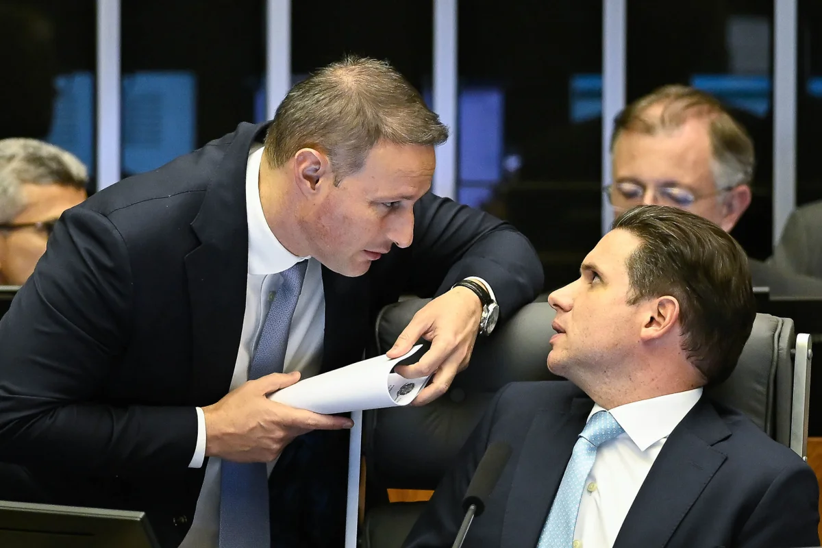 Líderes apontam “erro” de Motta que atrapalhou PL Antifacção Líderes apontam “erro” de Motta que atrapalhou PL Antifacção