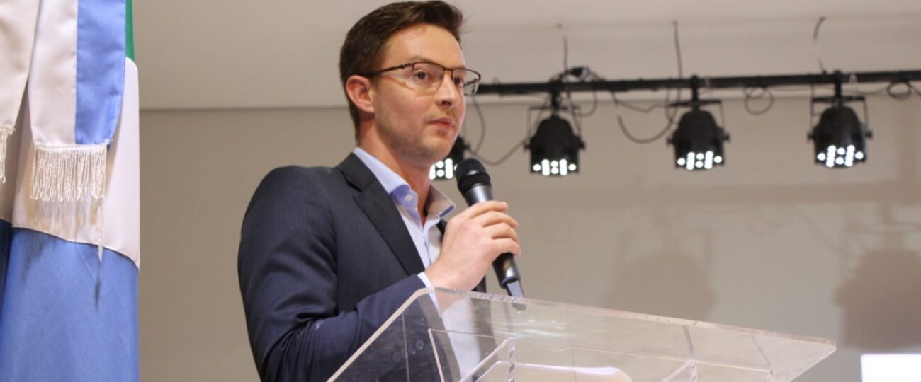 EM NOVA PESQUISA LUCAS FORONI SE MANTÉM ENTRE OS NOMES MAIS LEMBRADOS