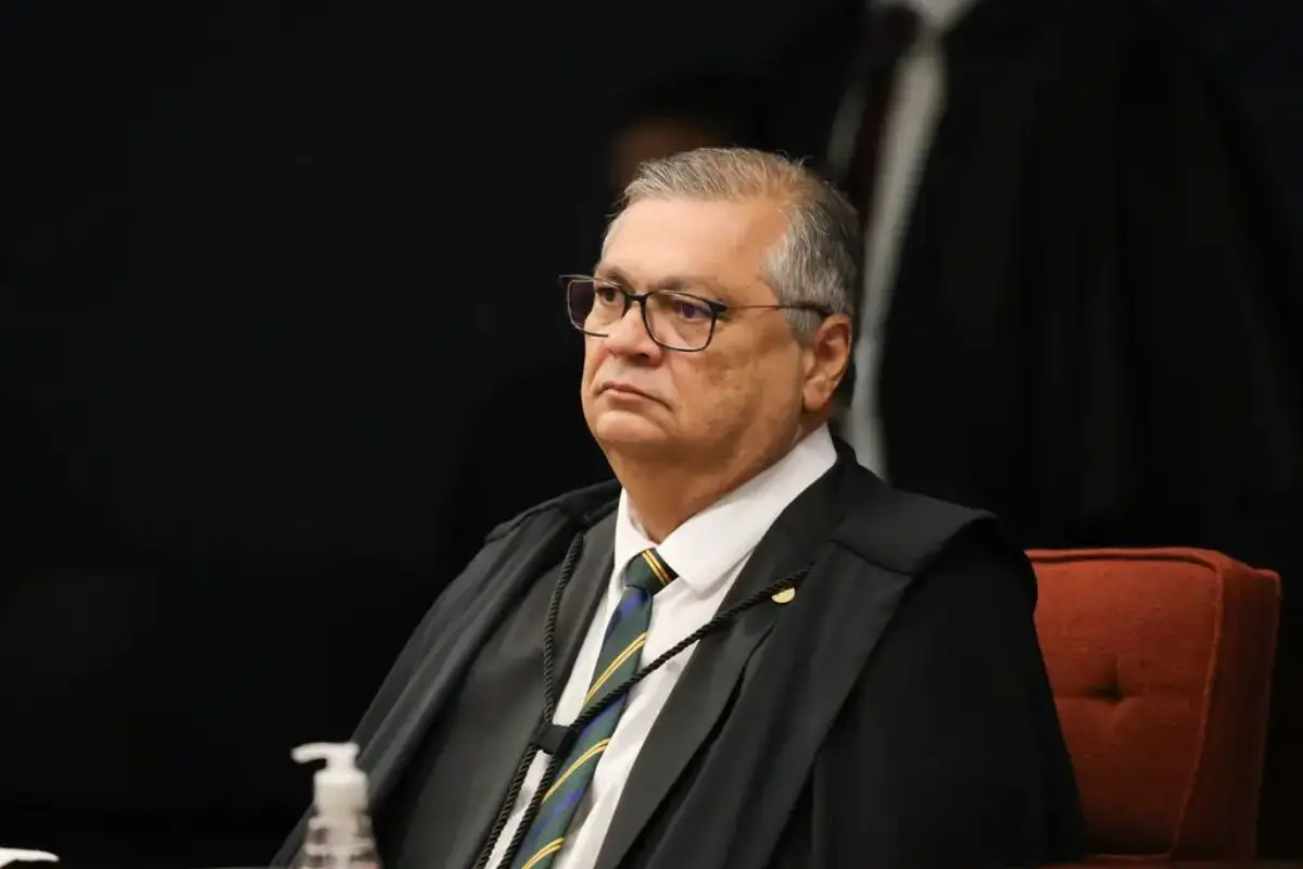 STF barra reativação do orçamento secreto e suspende pagamento de emendas de relator