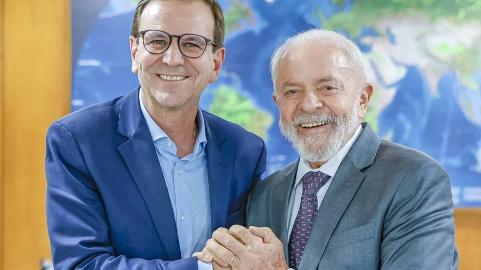 Paes promete apoio a Lula e abre frente para negociar vice do centrão para disputa no Rio