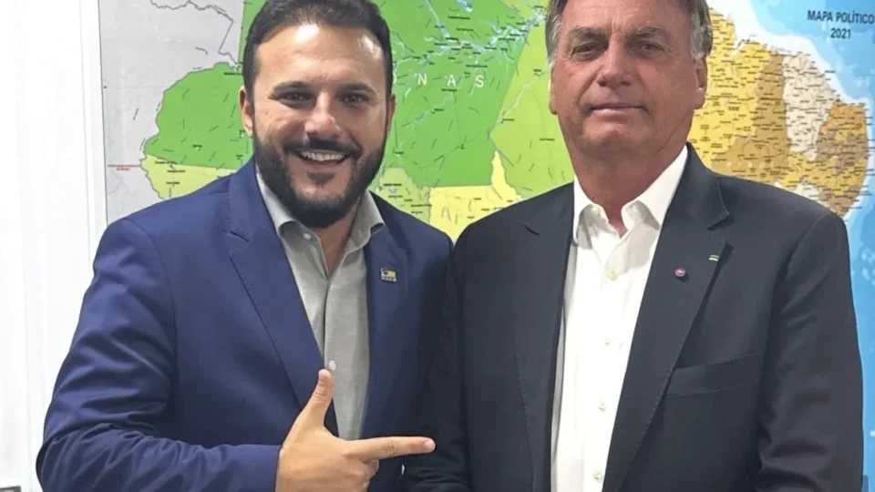 MP-SC denuncia dois prefeitos bolsonaristas e empresário confessa pagamento de propina