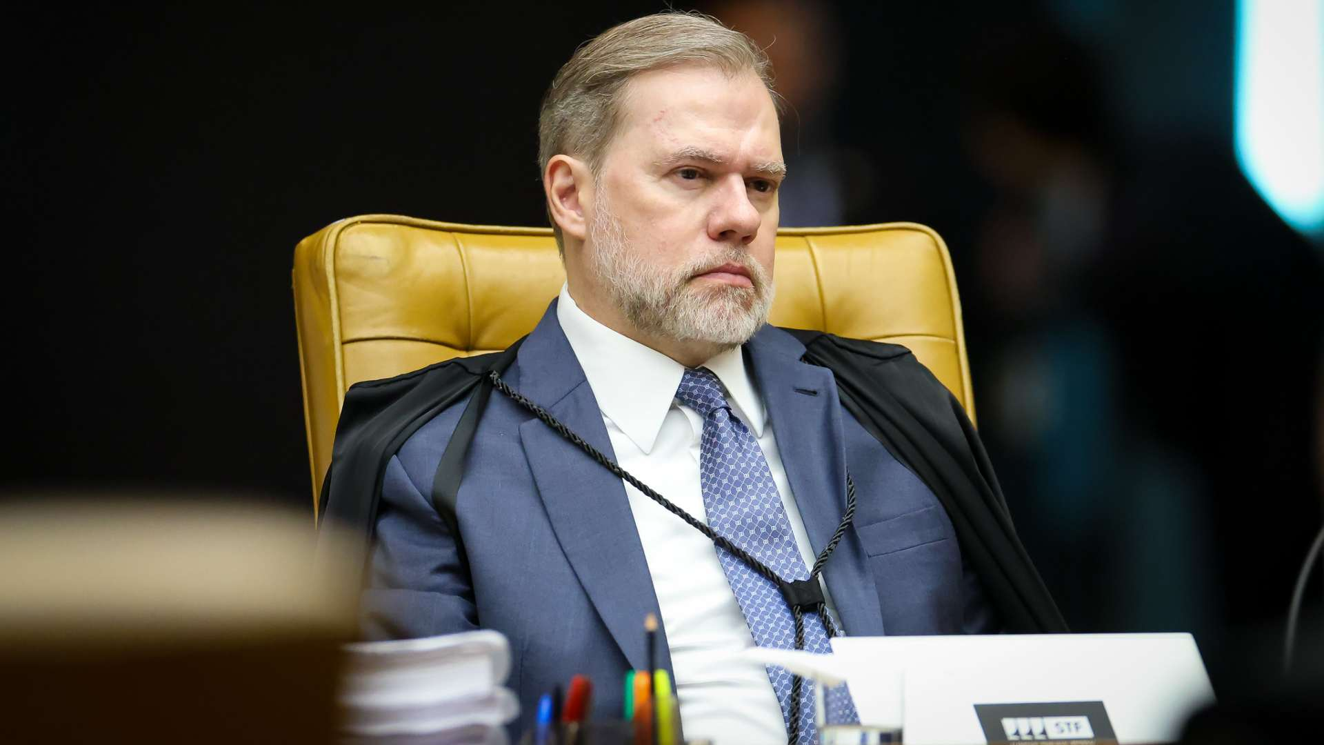 Senadores pedem impeachment de Dias Toffoli por atuação no caso do Banco Master