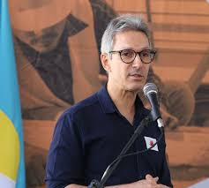 Zema escala ataque ao STF: “Supremo Balcão de Negócios”.
