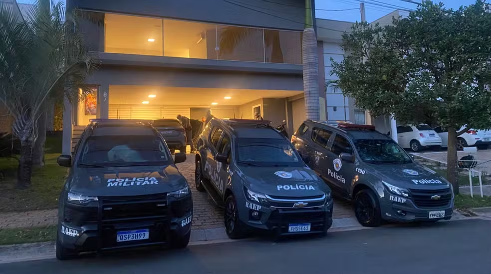 Operação prende ex-estagiário do MP de SP, chefe de investigadores e ex-policial civil suspeitos de serem infiltrados do PCC