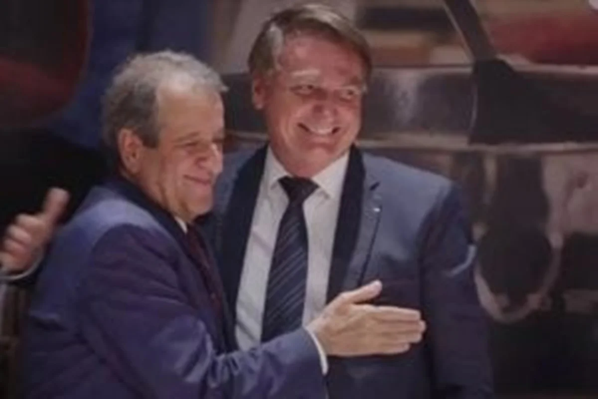 Valdemar diz que Bolsonaro “sara” se for solto: “Sai de lá pulando”