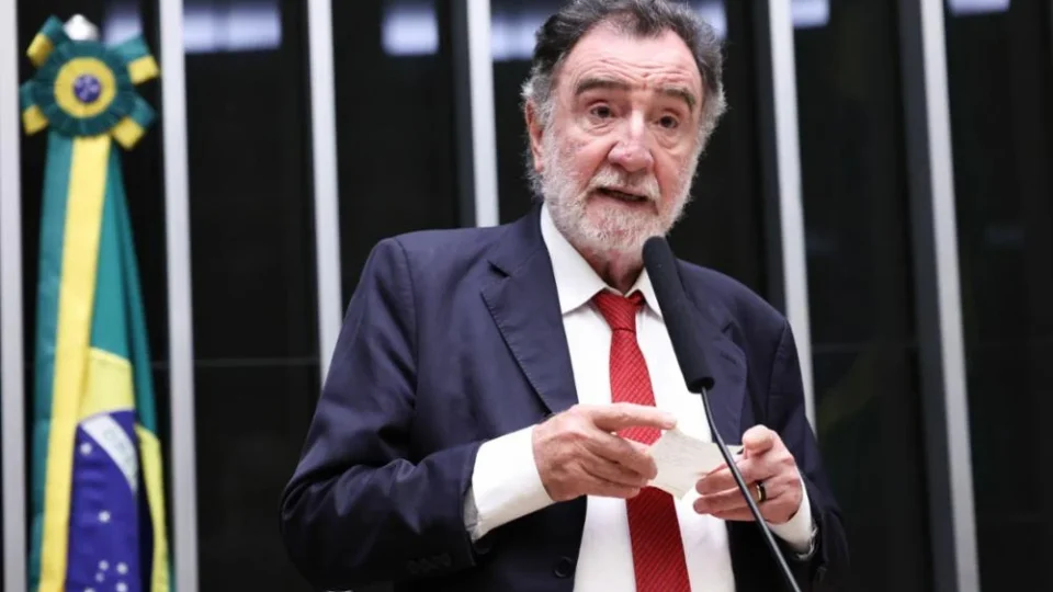 Patrus candidato em Minas pode resolver a eleição pró-Lula no 1º turno